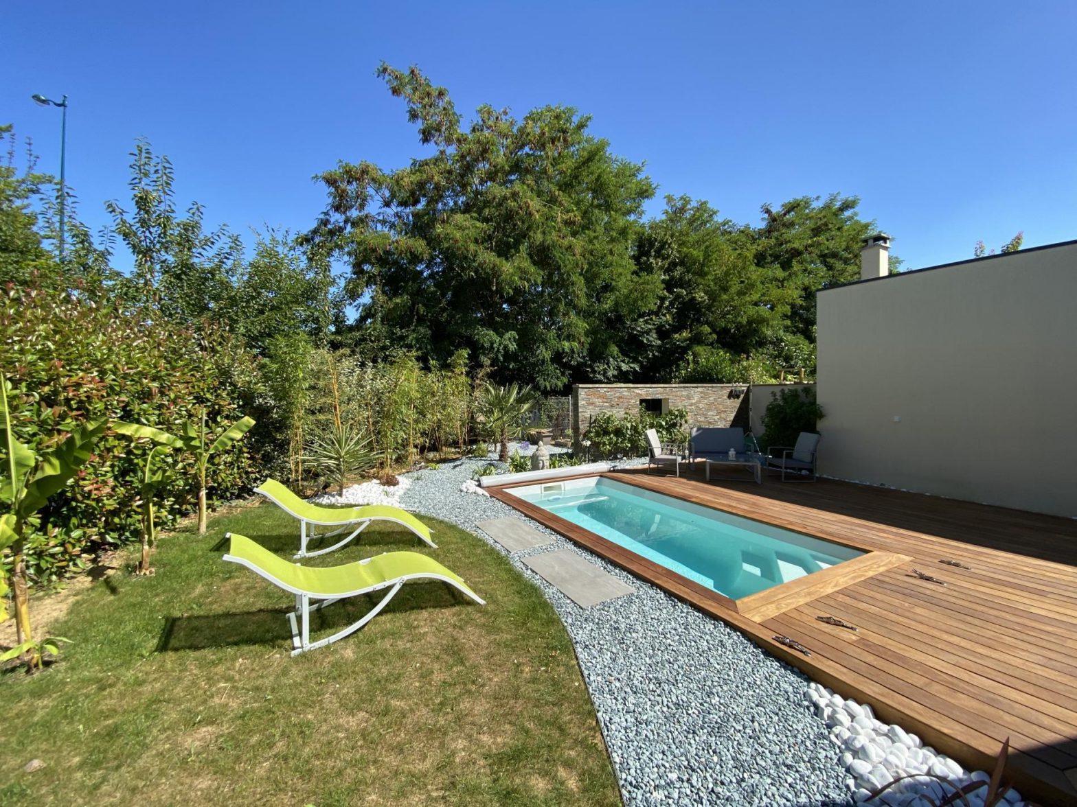Création de piscine & jardin – marne la Vallée