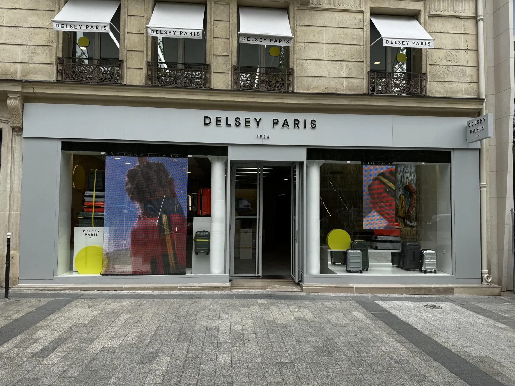 Ouverture du 1er Flagship DELSEY PARIS sur les Champs-Élysée Paris